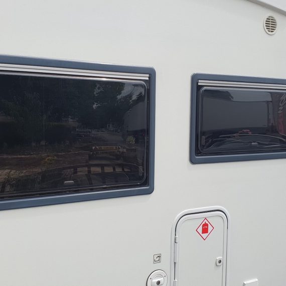 plastic-window-tinting-film-tintworx-20220721_133441